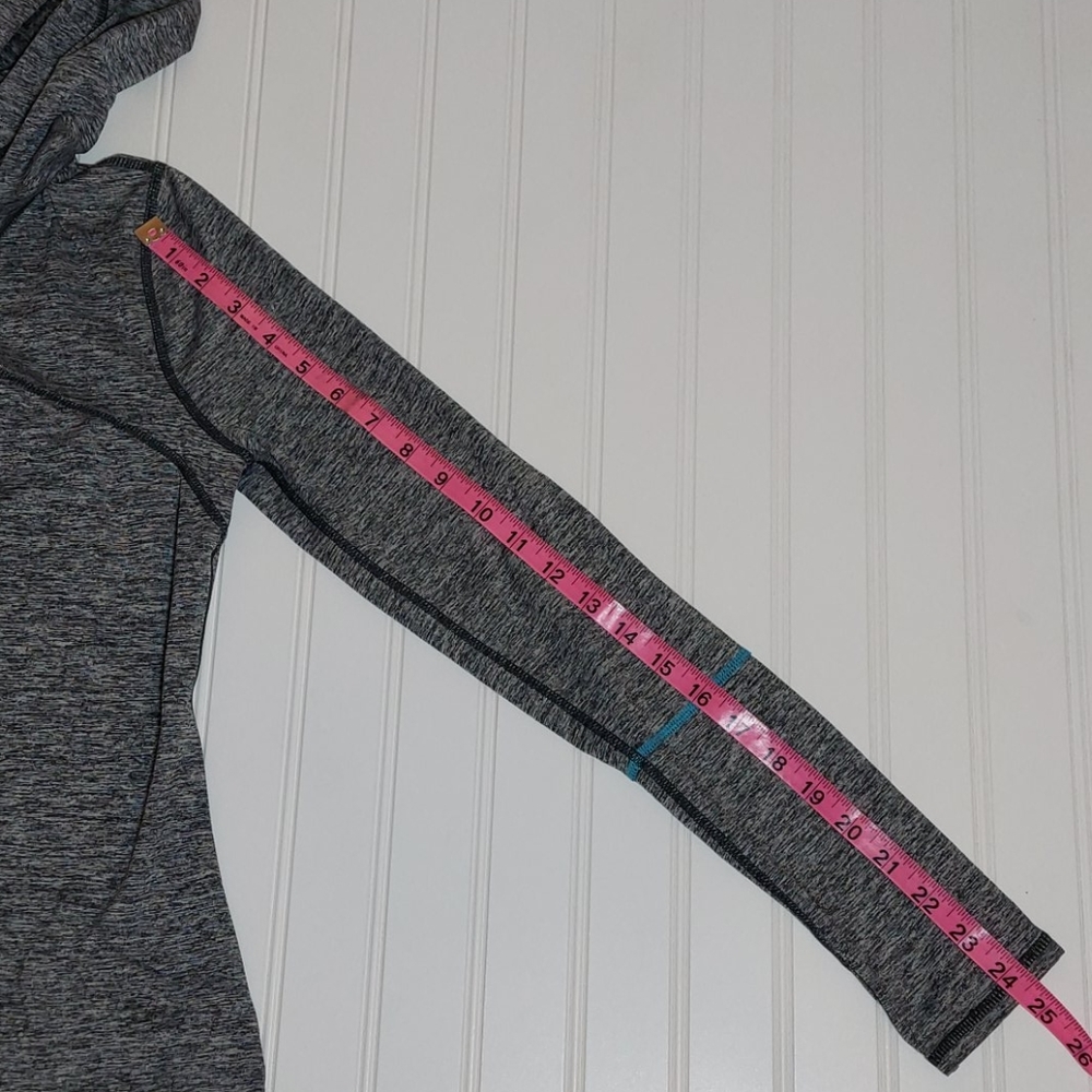 Z by Zella gray hoodie with quarter zipper sz XS - Picture 11 of 11